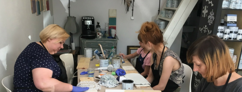 Fotorelacja z warsztatów stylizacji mebli farbami kredowymi Chalk Paint Annie Sloan – 25 czerwca 2016